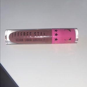 Jeffrey Star liquid lipstick